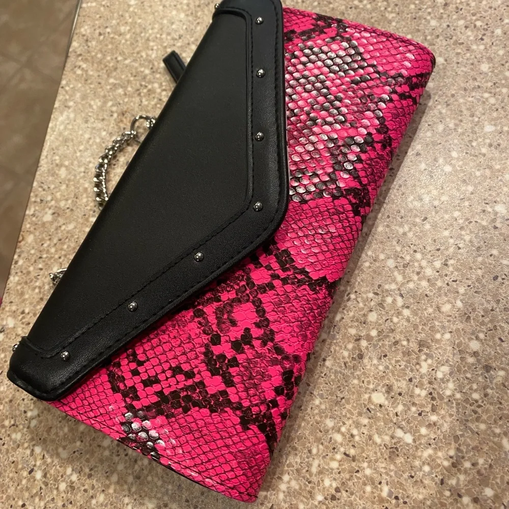 Wallet - Picture 6 of 7